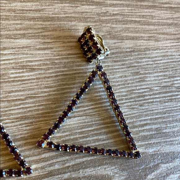 Elegant Gold and Purple Triangle clip on Earrings - Picture 2 of 4